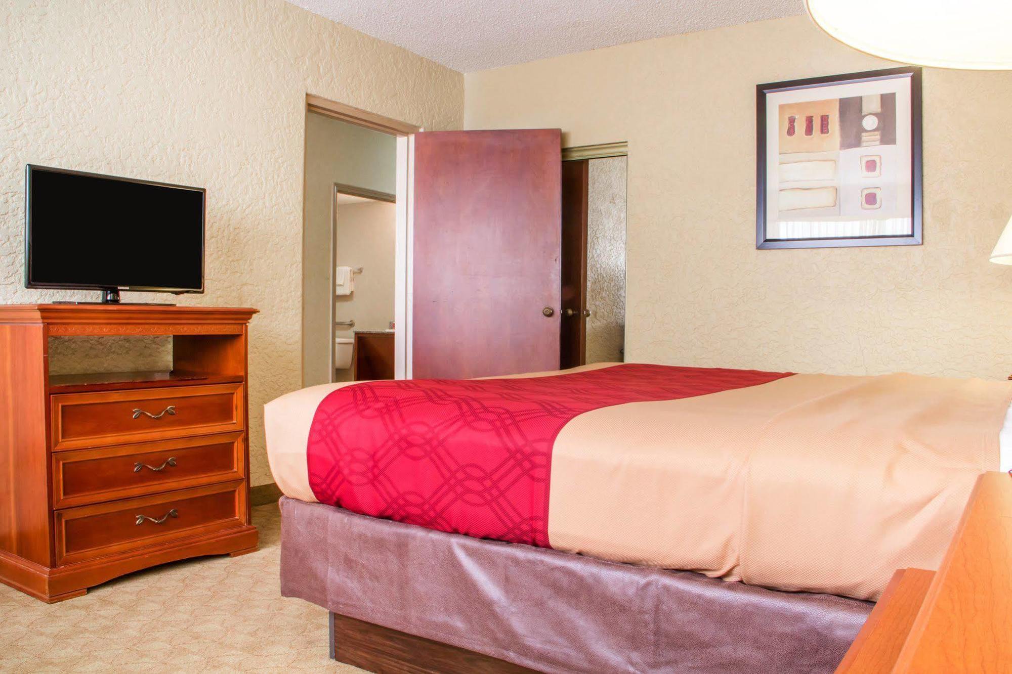 Econo Lodge Broken Arrow-Tulsa Esterno foto